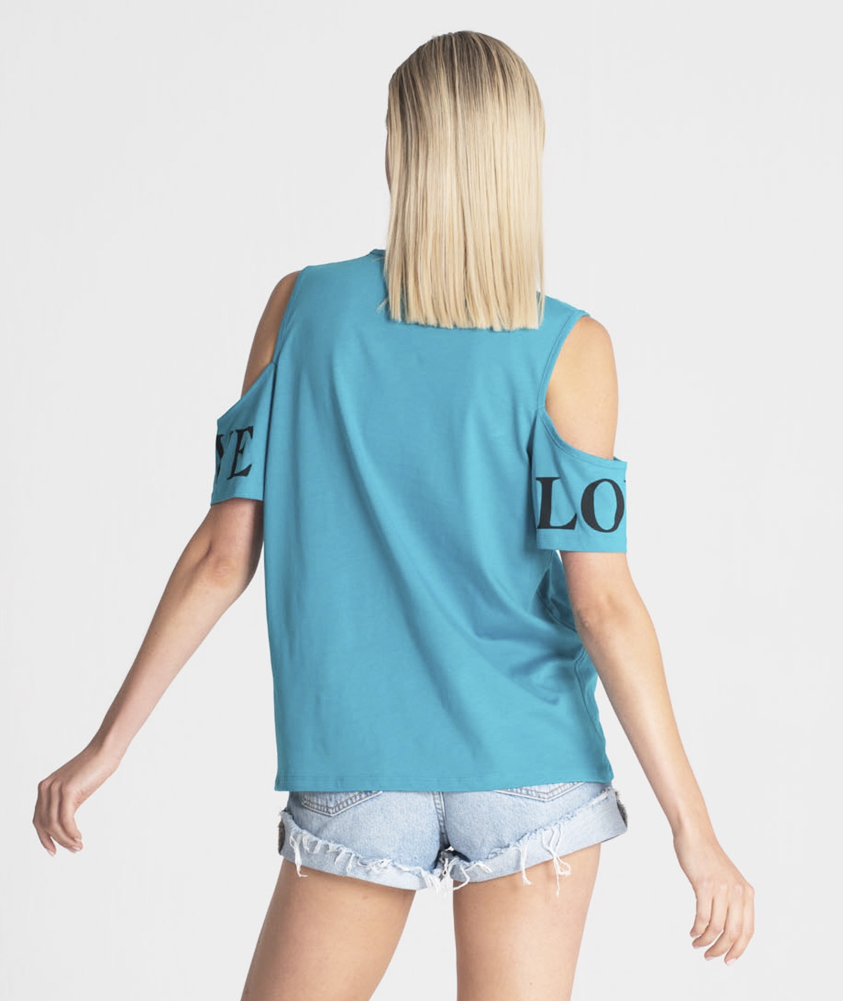T076