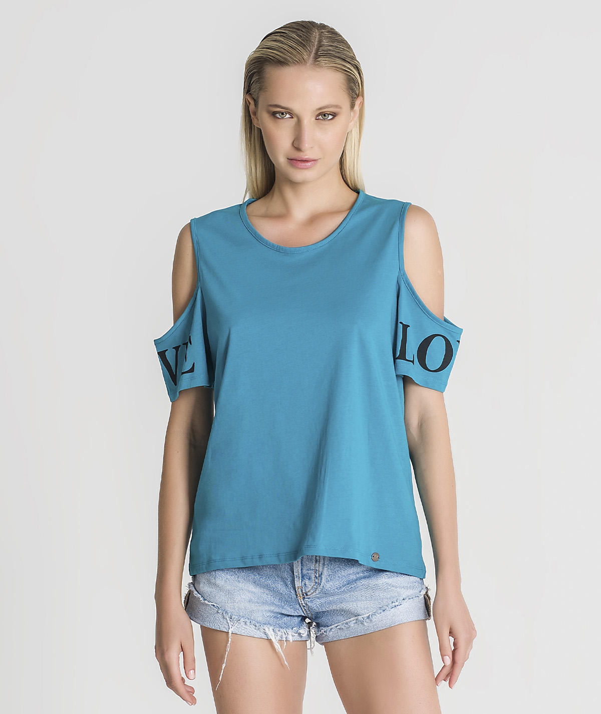 T076